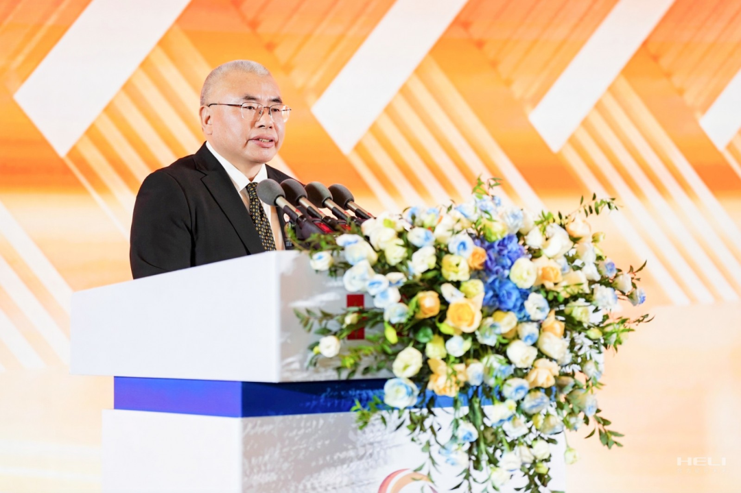 W020251212498877780453